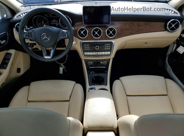 W1NTG4GB7LU031257 2020 MERCEDES-BENZ GLA White Առջևի վահանակի տեսք