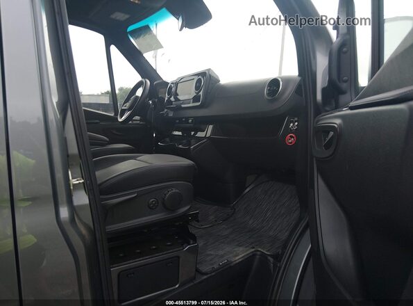 W1W4EBVY7NP480084 2022 MERCEDES-BENZ SPRINTER Серый Вид салона спереди