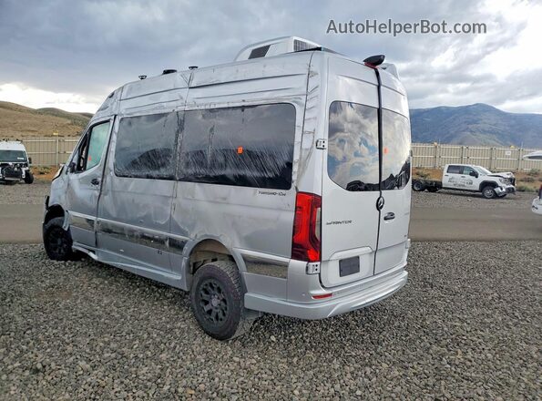 W1X4NBVY1RT173311 2025 MERCEDES-BENZ SPRINTER Silver Trasero izquierdo