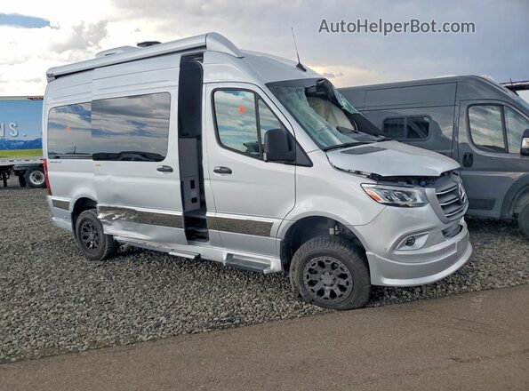 W1X4NBVY1RT173311 2025 MERCEDES-BENZ SPRINTER Silver Delantero derecho