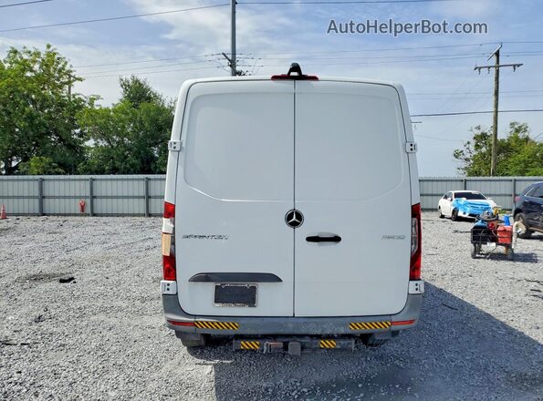W1Y4EBHY9NT103475 2022 MERCEDES-BENZ ALL White უკანა ხედი