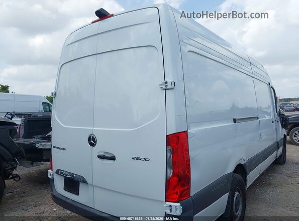 W1Y4KCHYXRT178917 2024 MERCEDES-BENZ SPRINTER White Trasero derecho