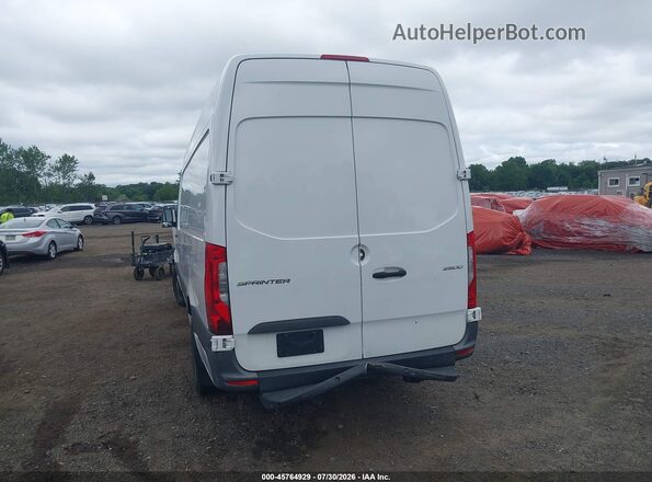 W1Y4NCHY7PT152716 2023 MERCEDES-BENZ SPRINTER Белый Вид спереди