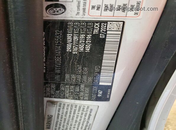 W1YV0BEY4N4155632 2022 MERCEDES-BENZ METRIS White Widok naklejki z numerem VIN