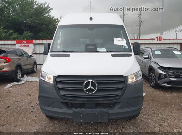 W1Z4KFHY8SP826752 2025 MERCEDES-BENZ SPRINTER White ხელსაწყოთა პანელის ხედი