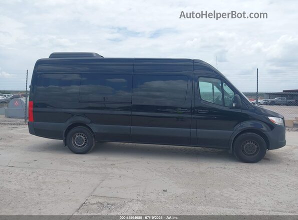 W1Z4KGHY0ST217006 2025 MERCEDES-BENZ SPRINTER Black Սալոնի հետևի տեսք