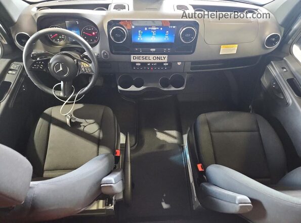 W1Z4KGHY6ST212229 2025 MERCEDES-BENZ SPRINTER White Вид панелі приладів