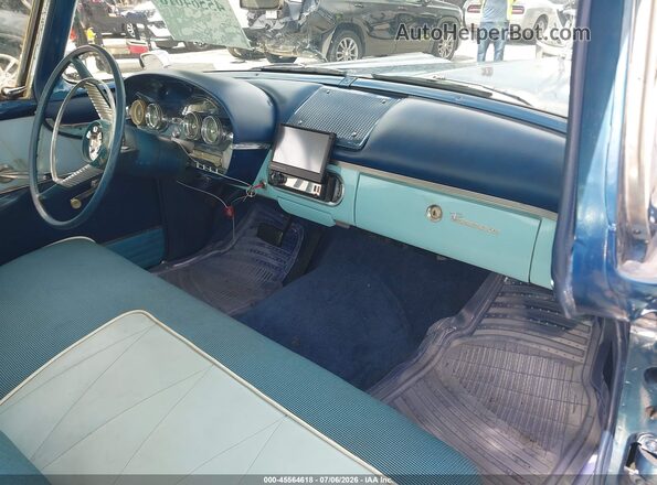 W8RH702553 1970 EDSEL PACER Синий Вид салона спереди
