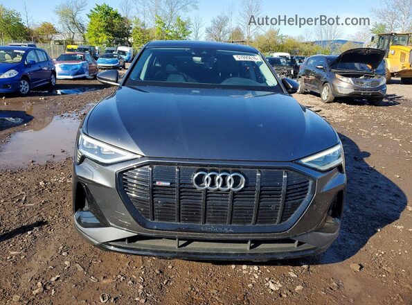WA11AAGE0MB012341 2021 AUDI E-TRON Gray Front view