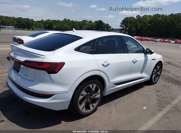 WA11AAGEXNB013059 2022 AUDI E-TRON White Trasero derecho