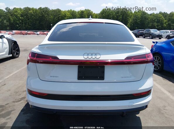 WA11AAGEXNB013059 2022 AUDI E-TRON White 