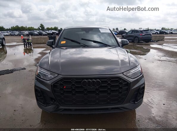 WA124AFY2R2113136 2024 AUDI SQ5 Gray Widok z przodu