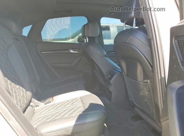 WA124AFY3M2083217 2021 AUDI SQ5 Белый Вид задней части салона
