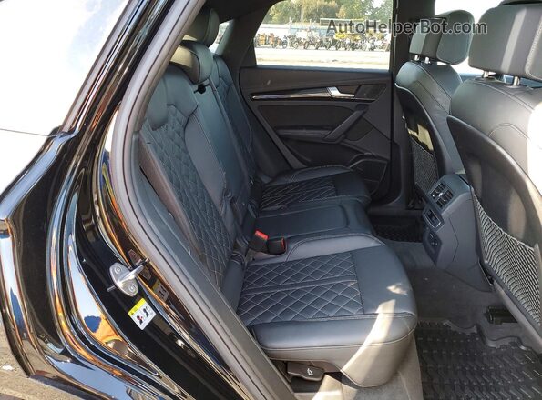 WA124AFYXR2066552 2024 AUDI SQ5 Black Widok wnętrza z tyłu