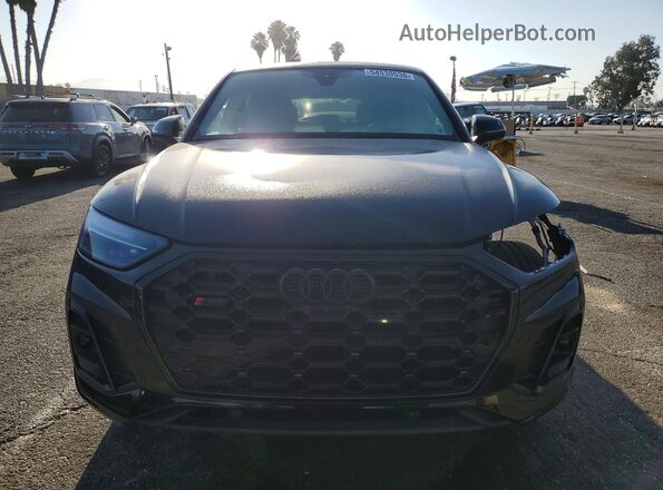 WA124AFYXR2066552 2024 AUDI SQ5 Black Widok z przodu