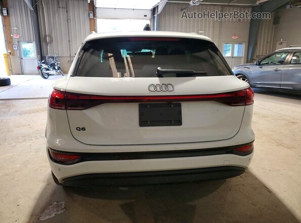 WA124BGF1SA012958 2025 AUDI OTHER White Widok z tyłu