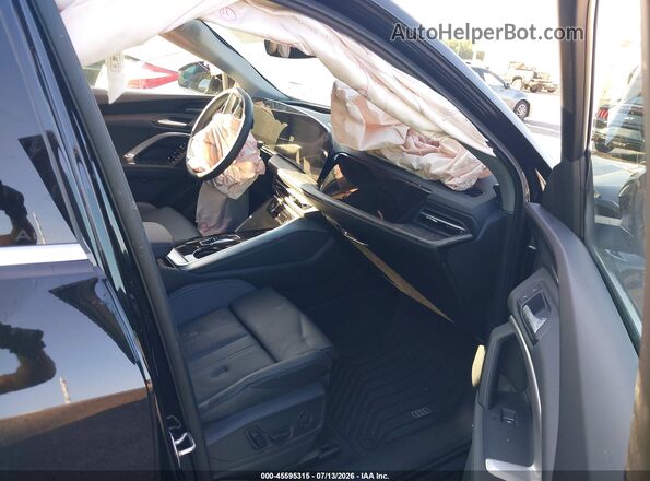 WA12AAGU2S2106987 2025 AUDI ALL Black Սալոնի դիմացի տեսք