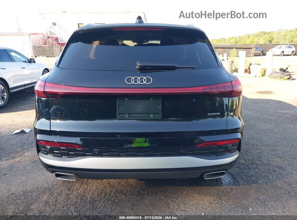 WA12AAGU2S2106987 2025 AUDI ALL Black 