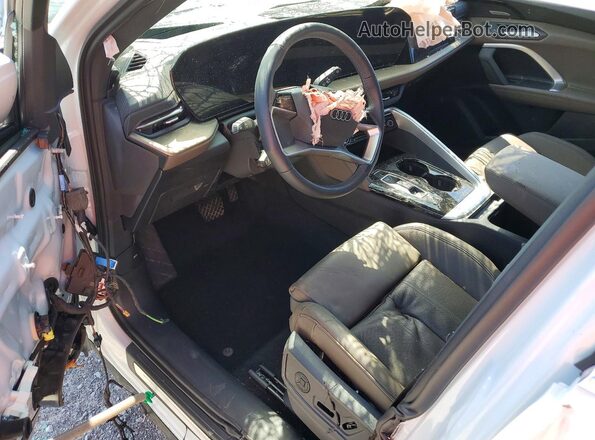 WA12AAGU4S2017695 2025 AUDI Q5 White წინა პანელის ხედი