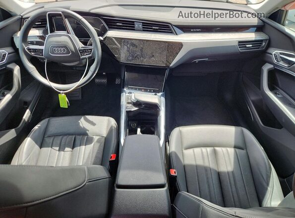 WA12ABGE4NB009387 2022 AUDI E-TRON White Вид панелі приладів