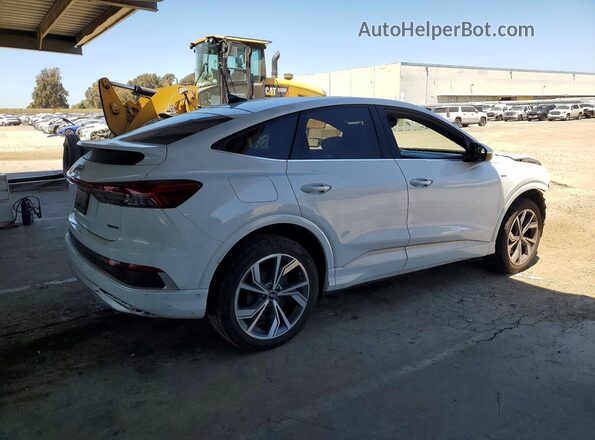 WA132BFZ3PP076882 2023 AUDI Q4 Белый Задняя правая четверть