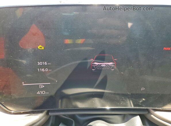 WA13AAGU0S2043098 2025 AUDI Q5 Silver Vista del cuadro de instrumentos