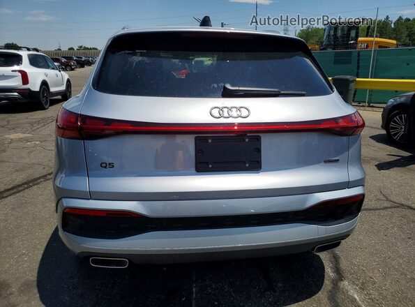 WA13AAGU0S2043098 2025 AUDI Q5 Silver Vista trasera