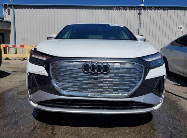 WA13UBFZ6RP051908 2024 AUDI Q4 White წინა ხედი
