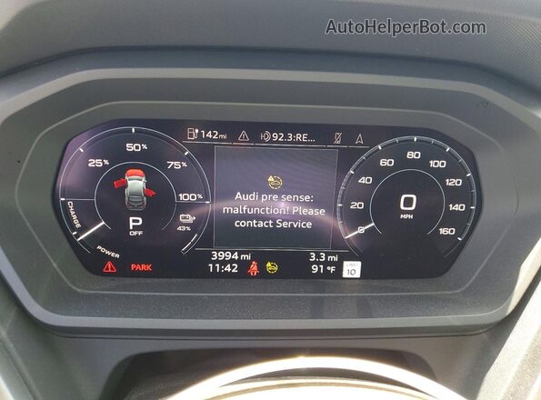 WA13UBFZ6RP051908 2024 AUDI Q4 White ხელსაწყოთა პანელის ხედი
