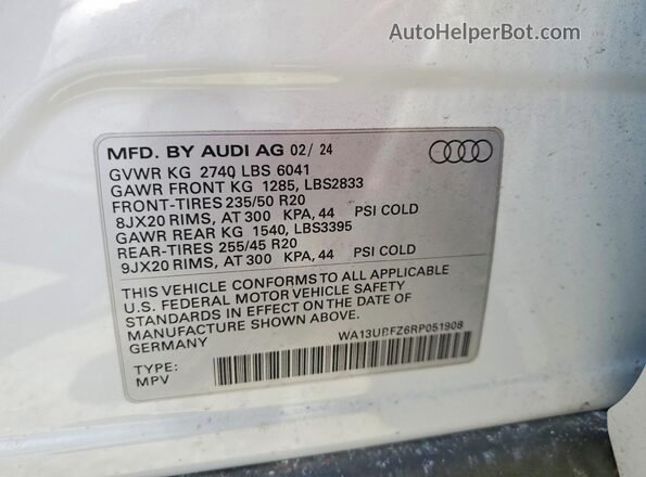WA13UBFZ6RP051908 2024 AUDI Q4 White ძრავის განყოფილების ხედი