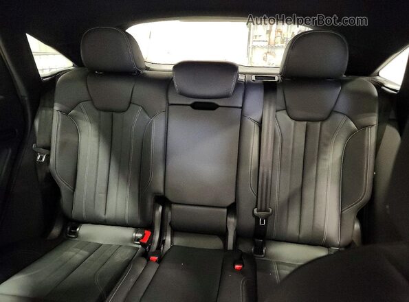 WA14AAFY2P2091041 2023 AUDI Q5 White Widok tylnych siedzeń