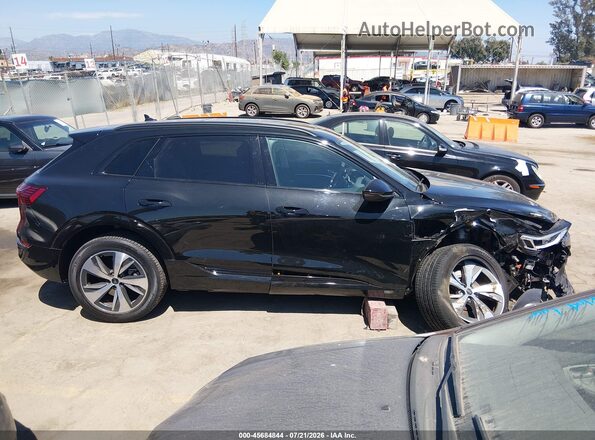 WA14AAGE6RB036650 2024 AUDI Q8 E-TRON Black Սալոնի հետևի տեսք