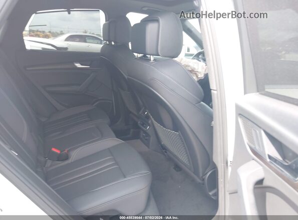 WA15AAFY2P2113379 2023 AUDI Q5 White VIN sticker view