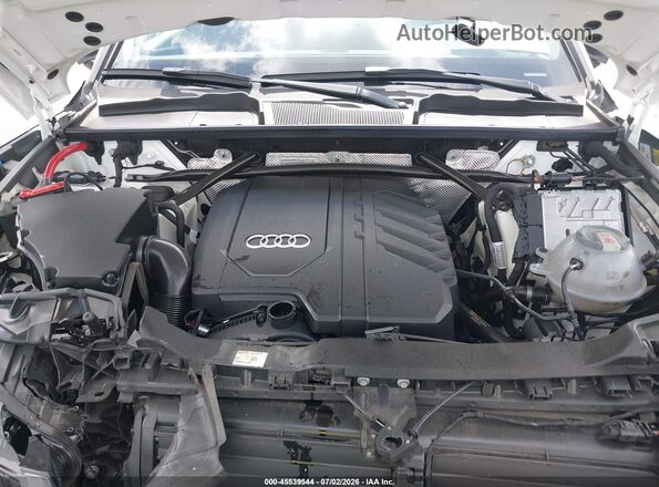 WA15AAFY2P2113379 2023 AUDI Q5 White Rear view
