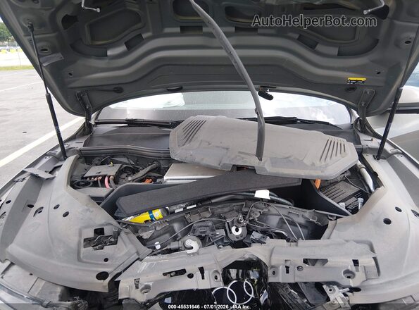 WA15AAGE2RB010891 2024 AUDI Q8 E-TRON Cream Vista trasera