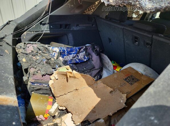 WA15AAGE5RB065478 2024 AUDI Q8 Burn Widok wnętrza z tyłu