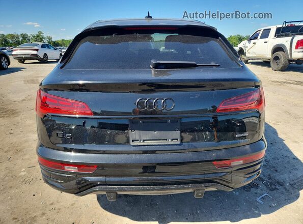 WA16AAFY2R2076857 2024 AUDI Q5 Black Rear view