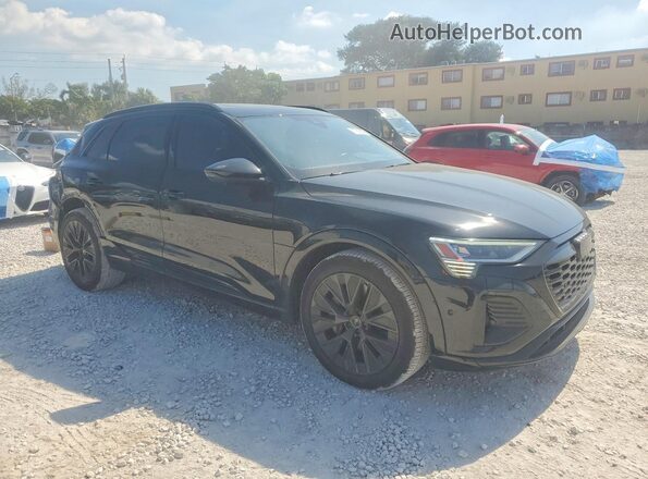 WA16AAGE5RB017919 2024 AUDI Q8 Black Przód prawy