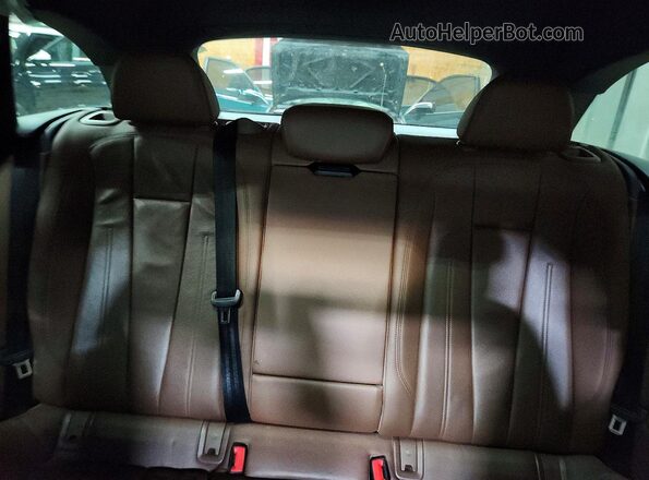 WA18NAF4XHA165056 2017 AUDI A4 Green Rear seats view
