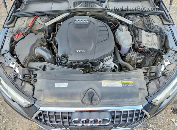 WA19NBF4XKA110219 2019 AUDI A4 Charcoal Vista interior trasera
