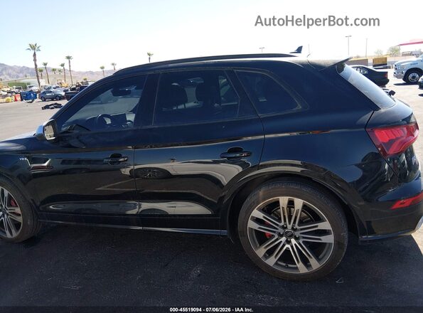 WA1A4AFY2J2024523 2018 AUDI SQ5 Black 