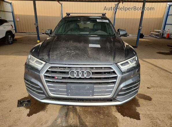 WA1A4AFY4J2037080 2018 AUDI SQ5 Gray Front view