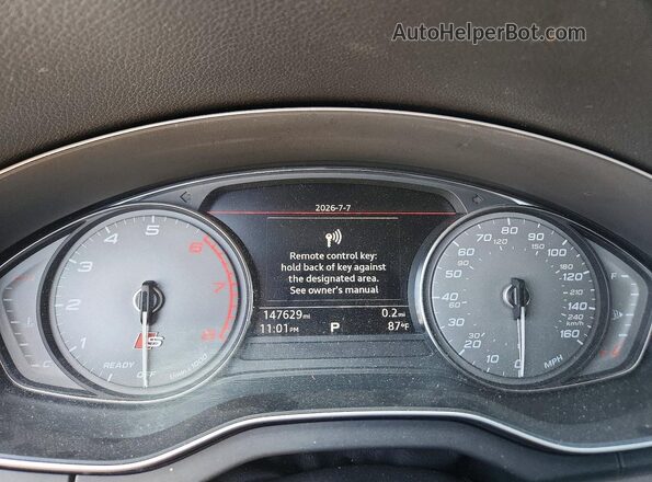 WA1A4AFY5J2123708 2018 AUDI SQ5 Черный Вид щитка приборов