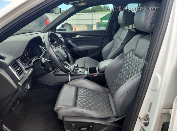 WA1A4AFY6J2200652 2018 AUDI SQ5 White Vista interior delantera