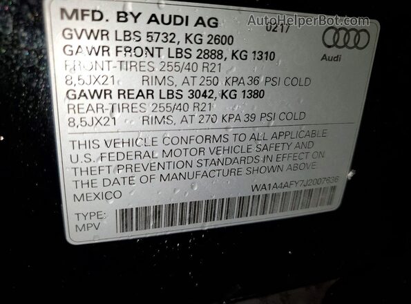 WA1A4AFY7J2007636 2018 AUDI SQ5 Черный Панорамный вид салона 360°