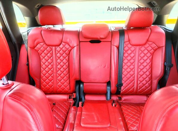 WA1A4AFY7J2040104 2018 AUDI SQ5 Black Вид задніх сидінь