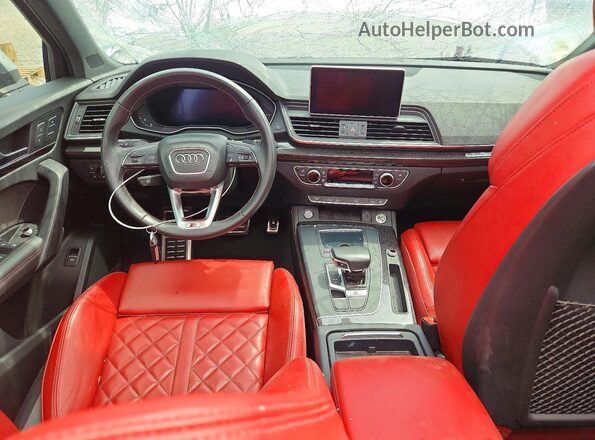 WA1A4AFY7J2203432 2018 AUDI SQ5 White Вид панелі приладів