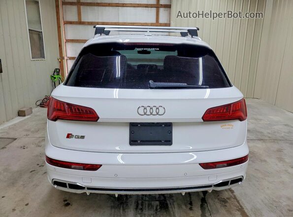 WA1A4AFYXJ2206759 2018 AUDI SQ5 White Вид ззаду