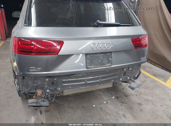 WA1AAAF74HD011108 2017 AUDI Q7 Gray წინა ხედი
