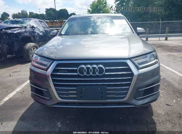 WA1AAAF74JD001040 2018 AUDI Q7 Gray Vista del cuadro de instrumentos
